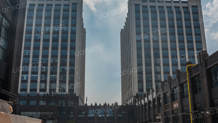 宝龙广场外景图