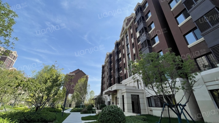 万科翡翠紫台外景图