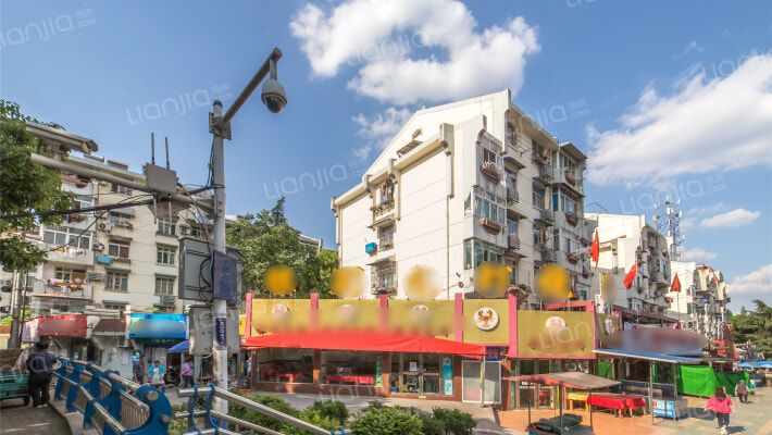 琥珀北村外景图