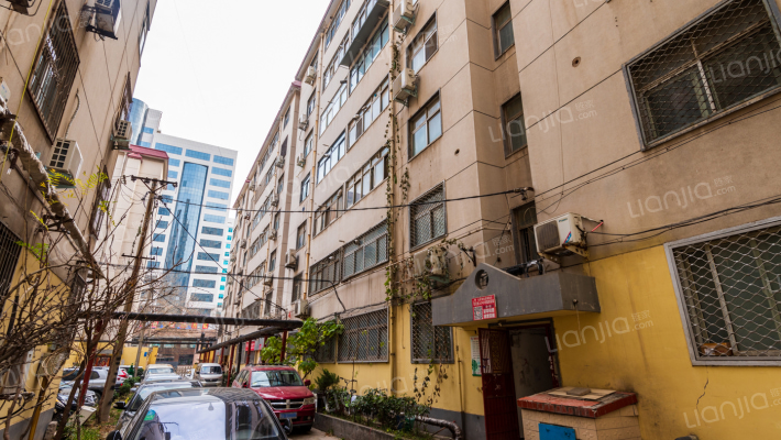 兴华南街64号外景图