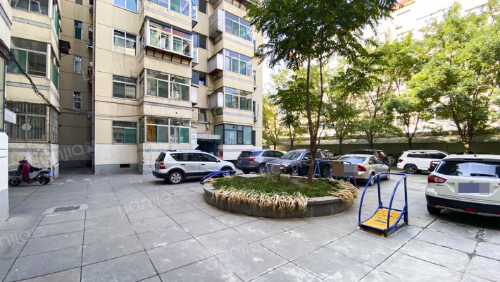 文源巷交警队宿舍外景图