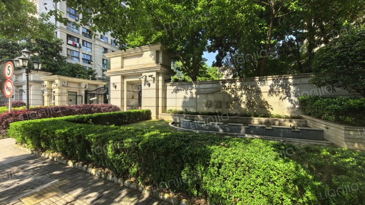 华盛达阅城外景图