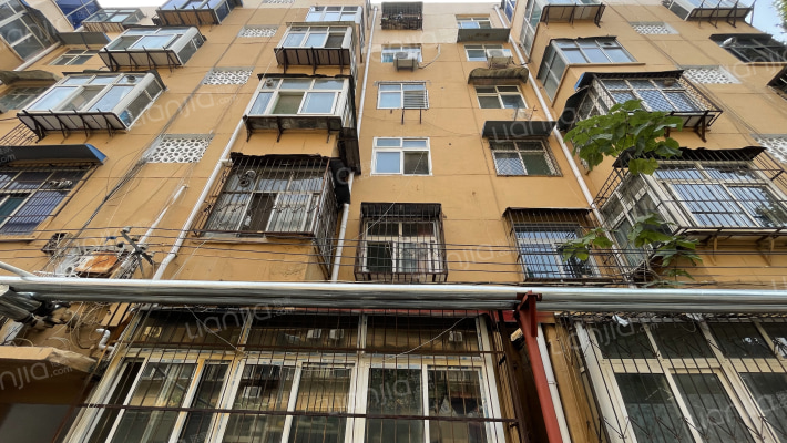 文教家属院 外景图