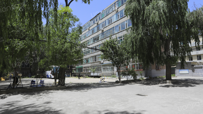 市二院家属院外景图