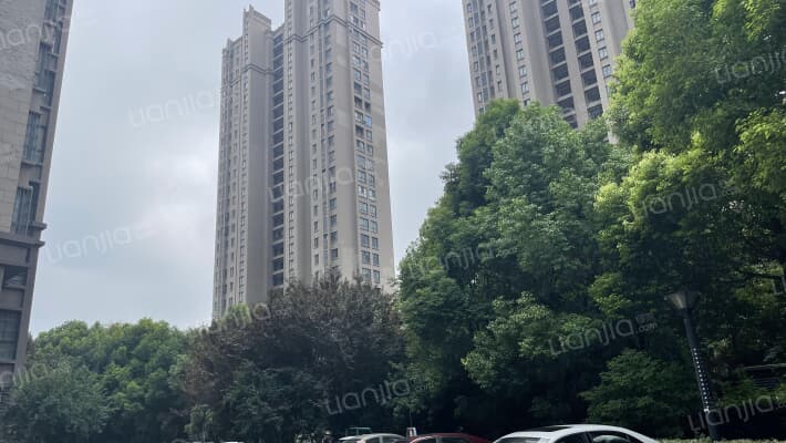 锦华第一郡南区外景图