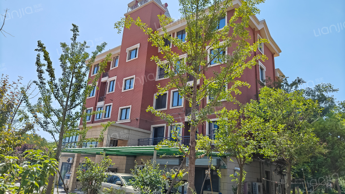 荣辉时代御府外景图