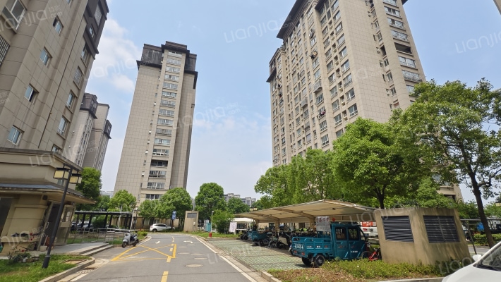 湖滨新寓外景图