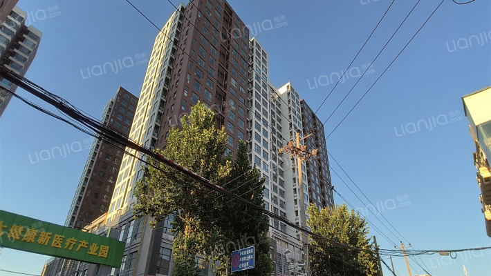 华创大厦外景图