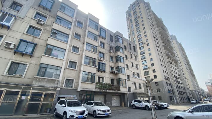 彤利精锐空间外景图