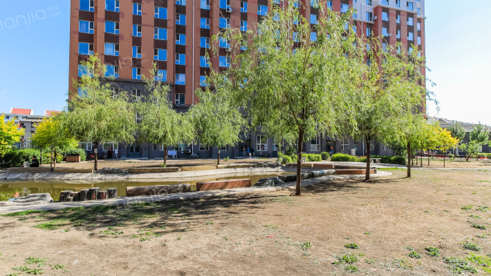 东方之珠龙翔苑外景图