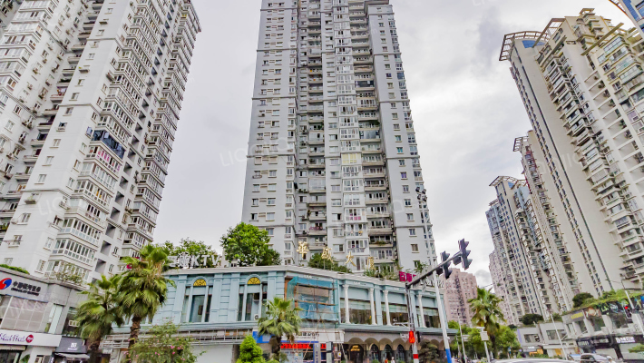 华盛大厦外景图