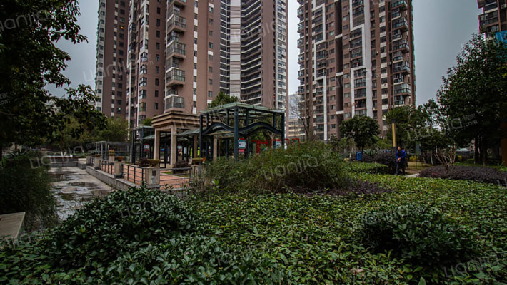 南郡帝苑外景图