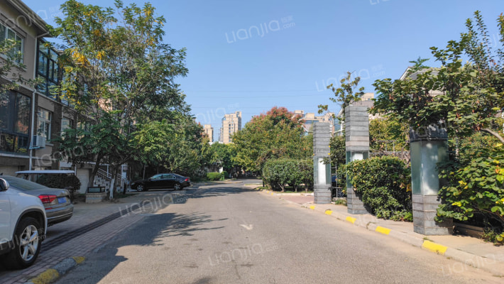 金池名郡外景图