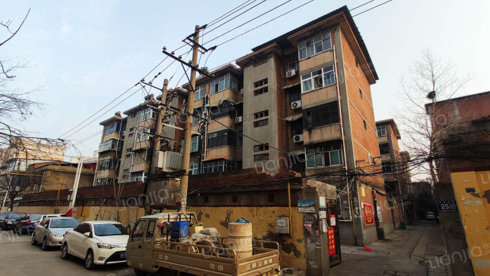 劳动东巷25号外景图