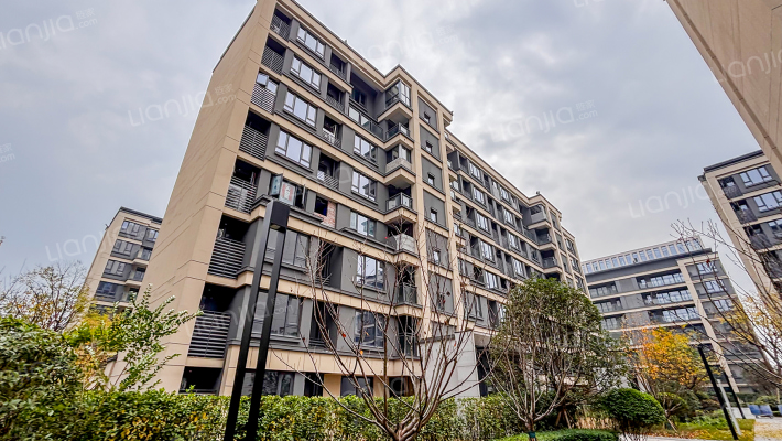 雲鼎城玺云外景图