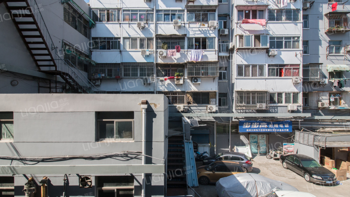 解放里小区外景图