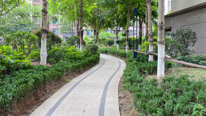 招商雍和府外景图