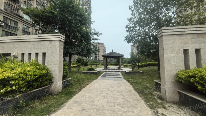 舜景中央名府外景图