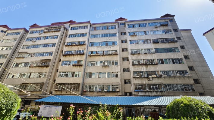 西园小区外景图