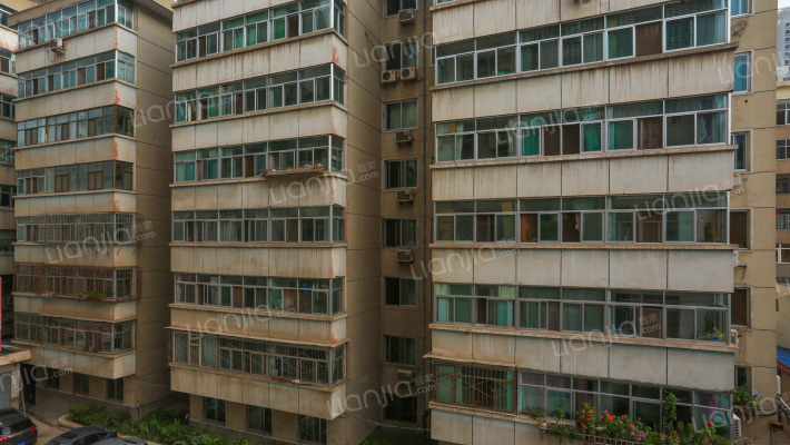 审计署驻兰办家属院外景图