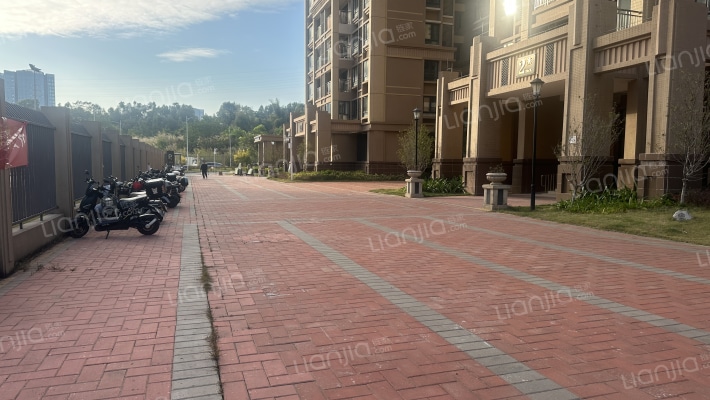 天贵雅苑C区外景图