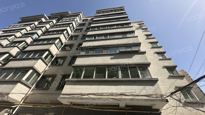 徐家山林场家属院外景图