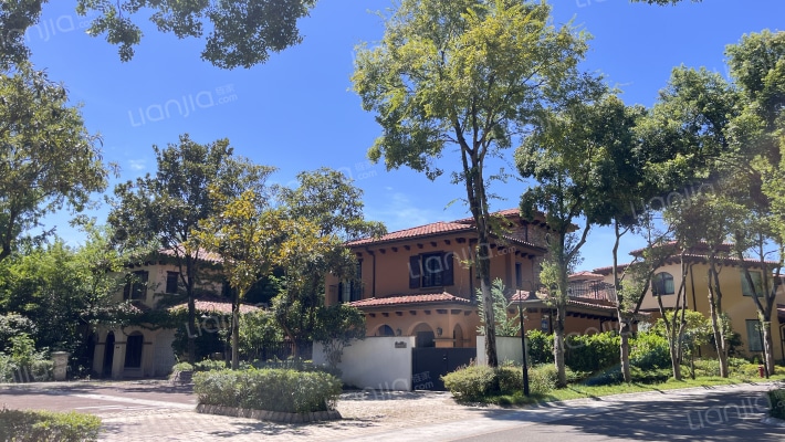 上邦国际社区外景图