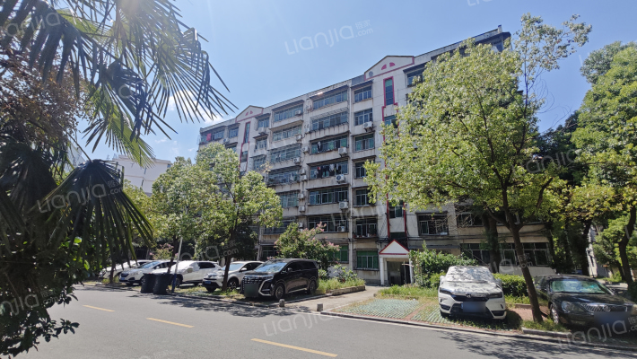 大地小区外景图