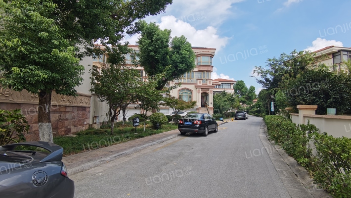 观澜丽宫南区外景图