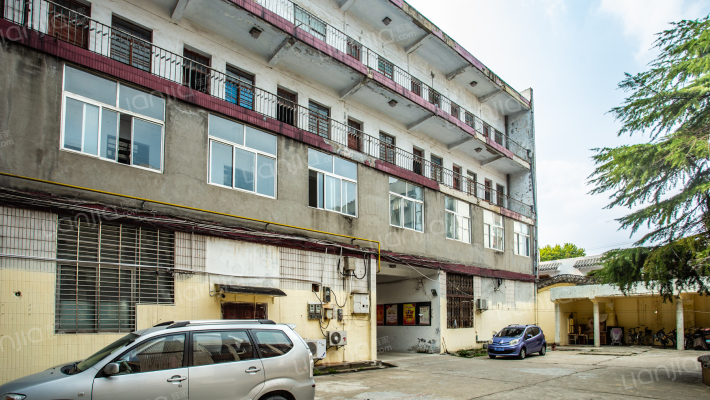 襄樊市老农业银行汉江南路家属院外景图