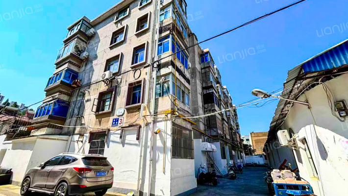 水厂宿舍外景图