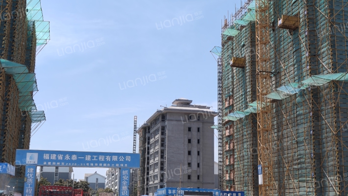 瑞丽玖珑府外景图