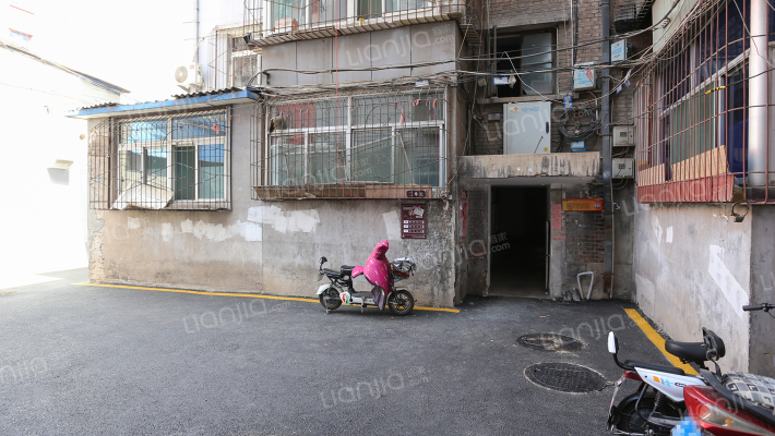 上官巷供销社宿舍外景图