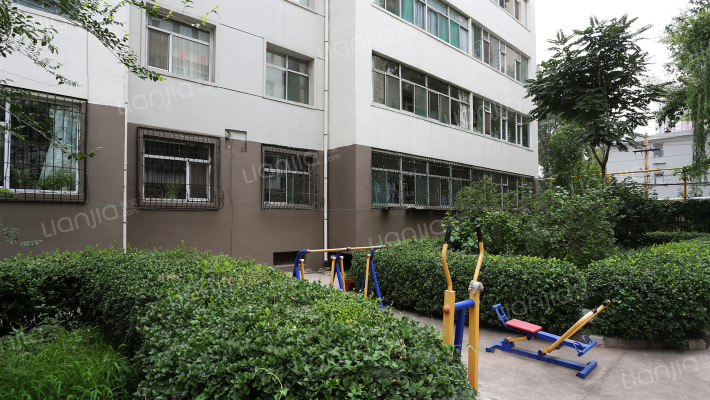 机电设计院宿舍外景图