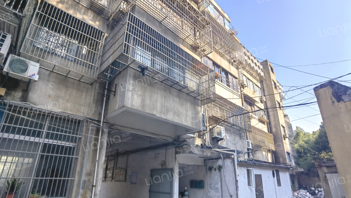 滨江中路196号外景图