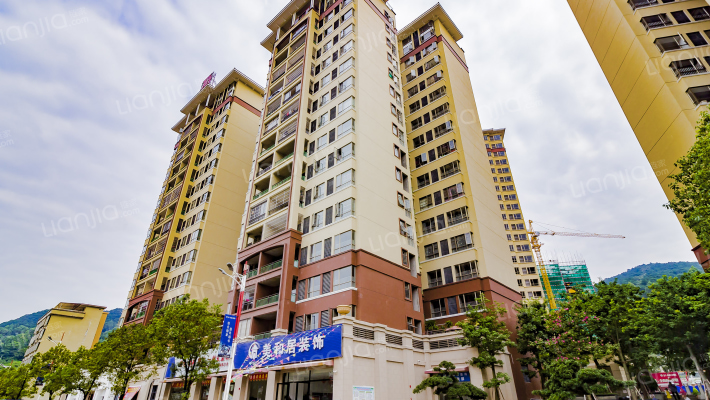 盈丰尚珹外景图