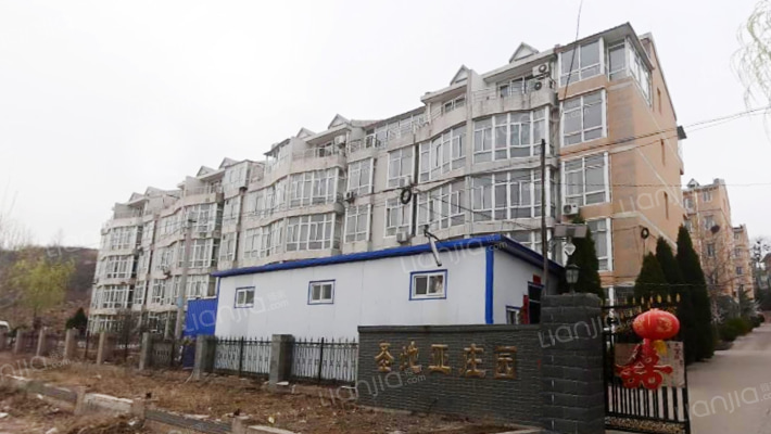 圣地亚庄园外景图