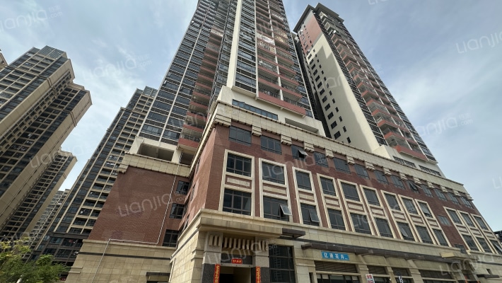 和泰名府外景图