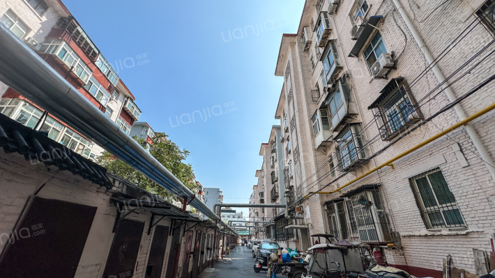 三建家属院外景图