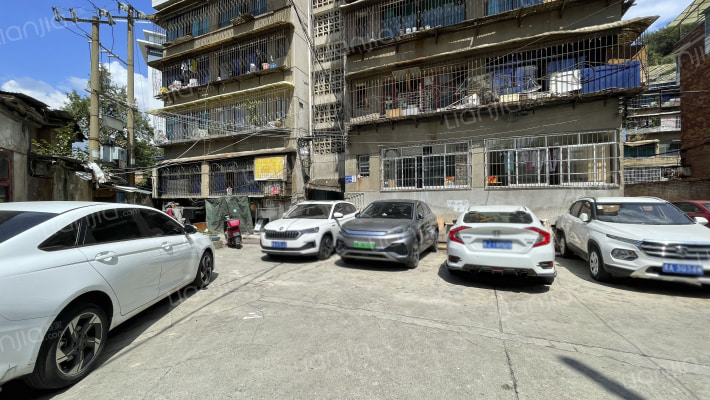 东新区路116号外景图