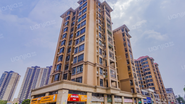 龙晟华府外景图