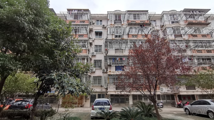 华联新村外景图