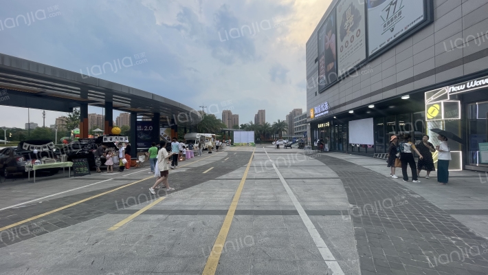 中体SPORTS城外景图