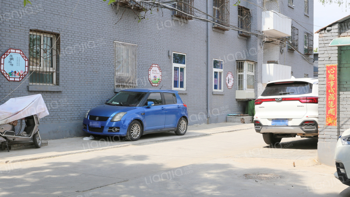 太铁东机小区外景图