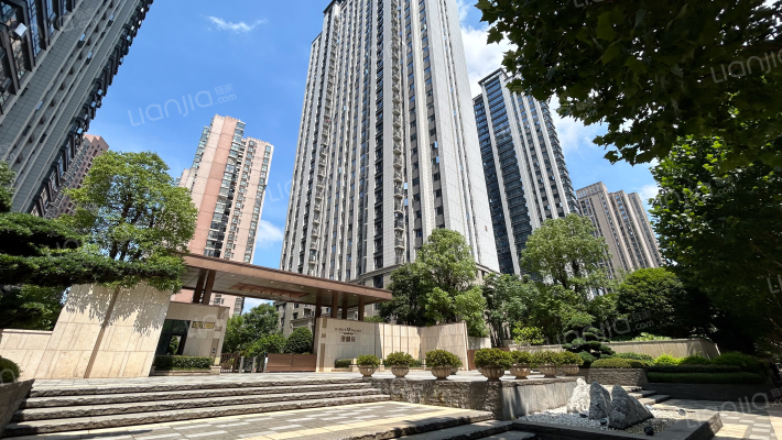 高峰璟麟府外景图