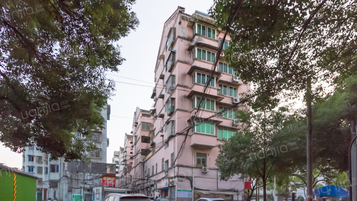 中兴南路外景图