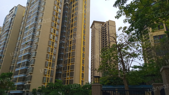 金鹿花园三期外景图