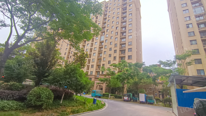 滨河花苑北苑外景图