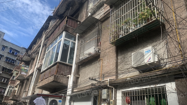 济生小区外景图