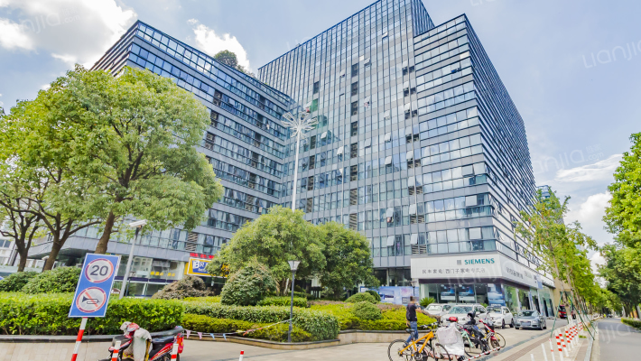 东寅商座外景图